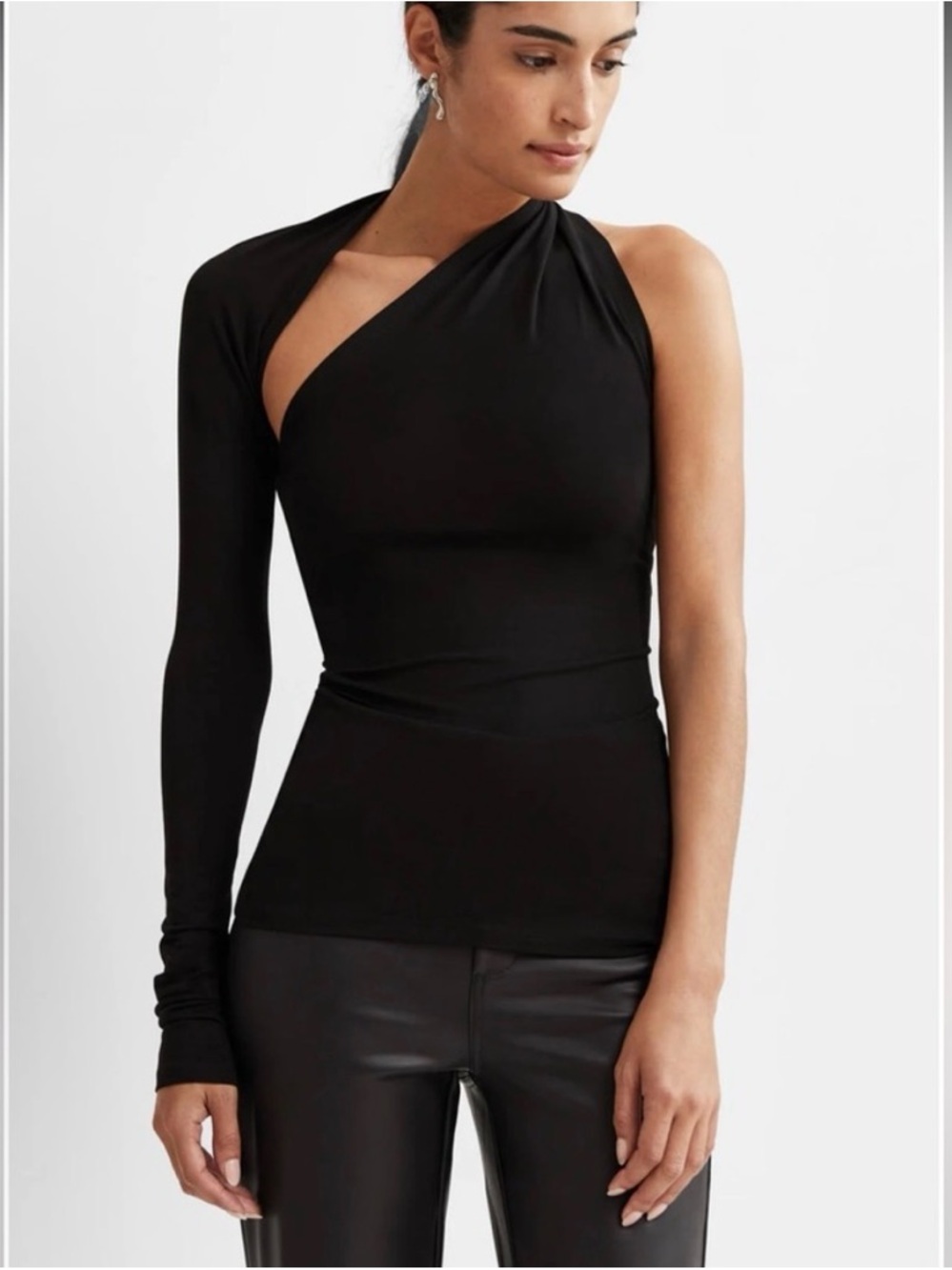 Marcella Manhattan one shoulder top xxl